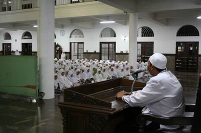 Gus Qoyim Pesantren Terbaik di Rembang